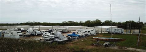 Boat & RV Storage in in Dickinson, TX .